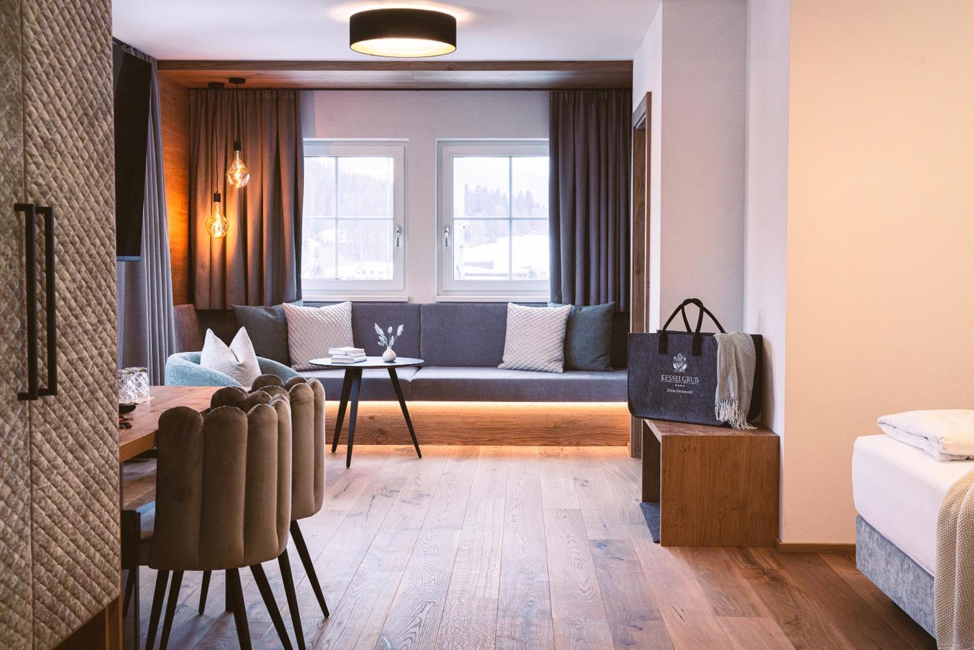 Ferienwelt Kesselgrub Hotel In Altenmarkt-Zauchensee Алтенмаркт им Понгау Екстериор снимка