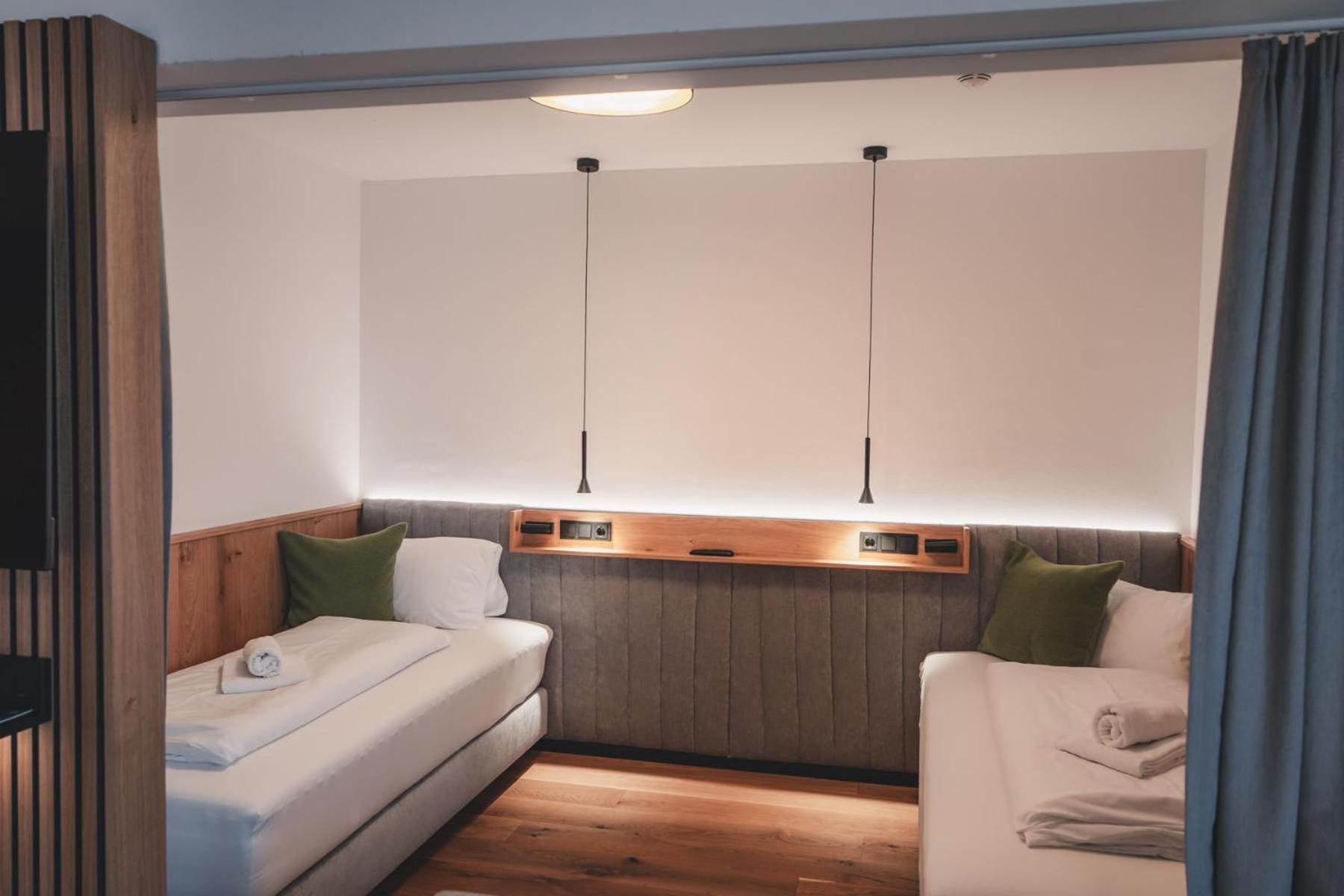 Ferienwelt Kesselgrub Hotel In Altenmarkt-Zauchensee Алтенмаркт им Понгау Стая снимка