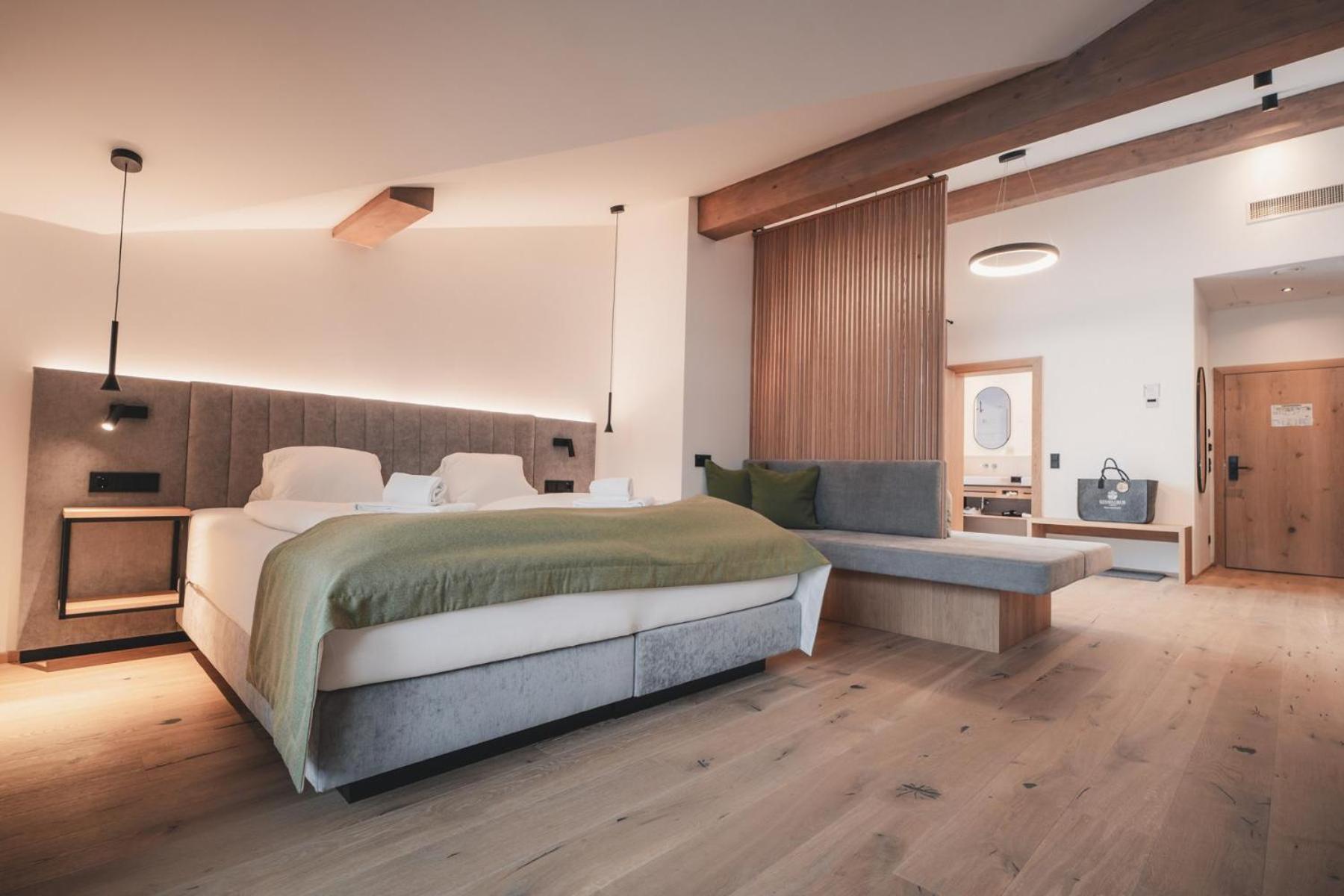 Ferienwelt Kesselgrub Hotel In Altenmarkt-Zauchensee Алтенмаркт им Понгау Стая снимка