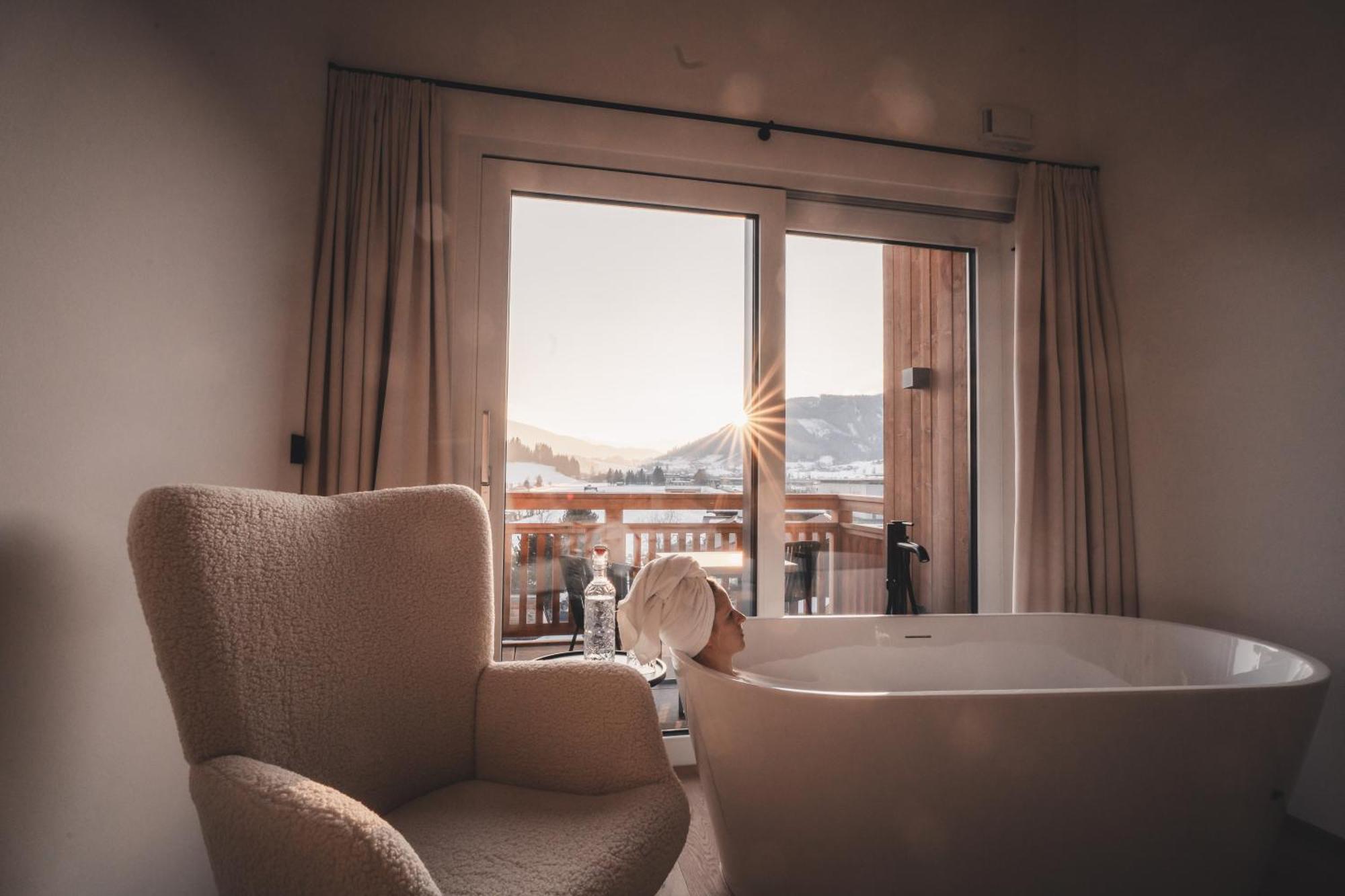 Ferienwelt Kesselgrub Hotel In Altenmarkt-Zauchensee Алтенмаркт им Понгау Екстериор снимка